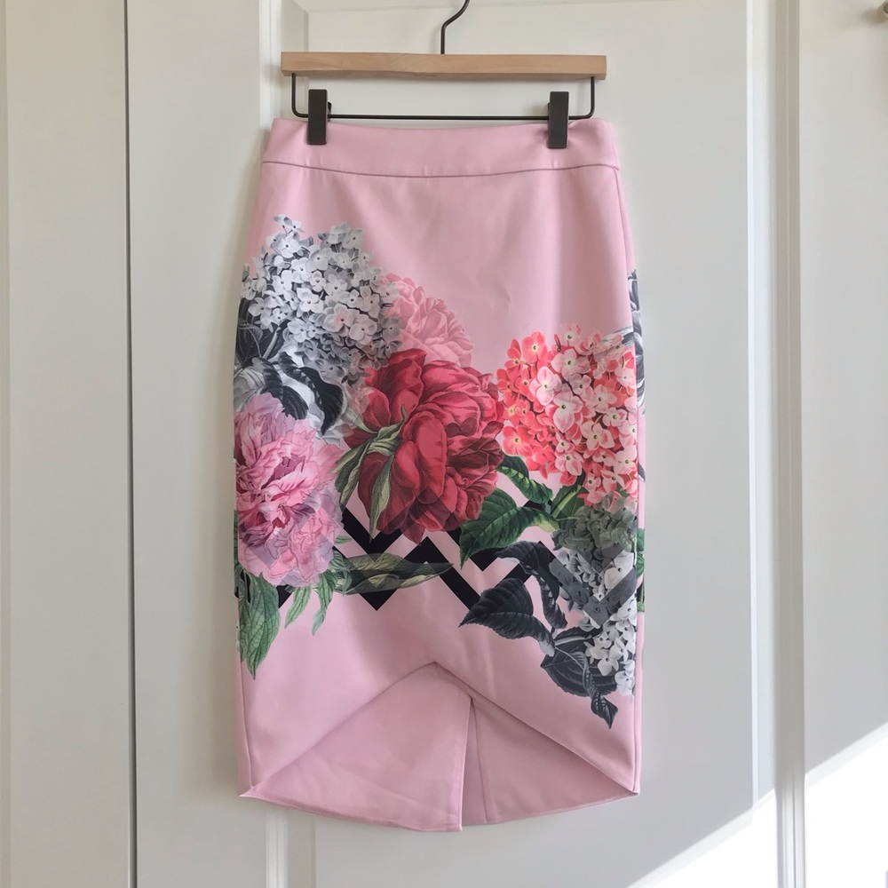 Ted Baker Floral Skirt TB Size 0 Rose Gold Zipper